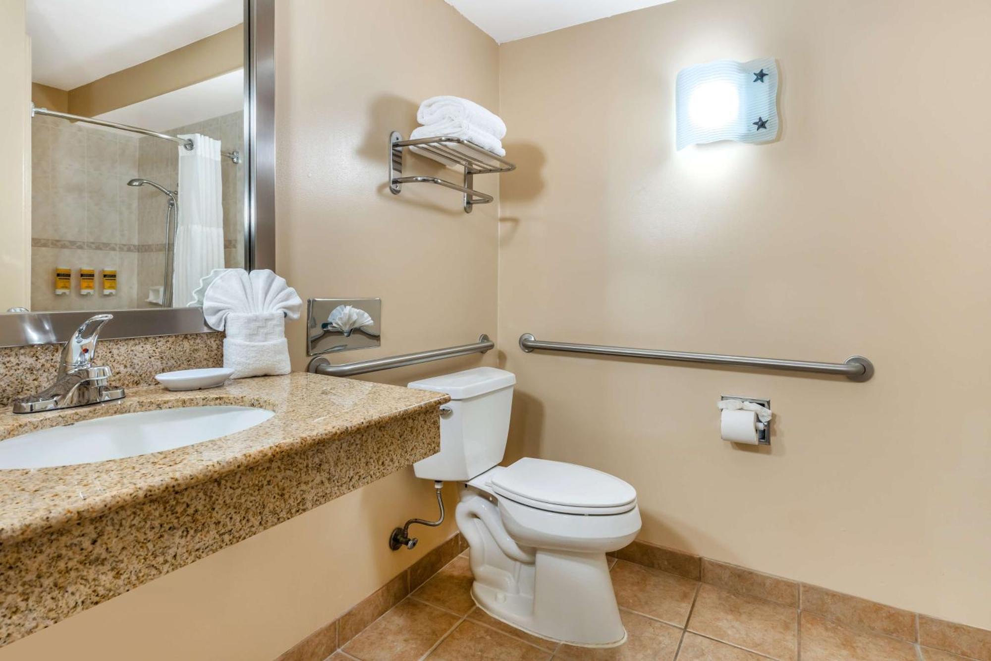 Best Western Plus Capitola By-The-Sea Inn & Suites Экстерьер фото