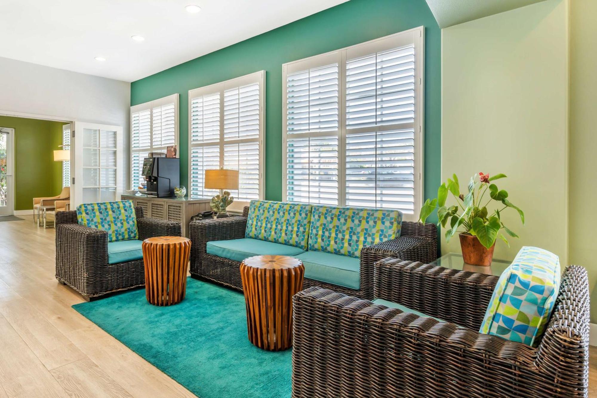 Best Western Plus Capitola By-The-Sea Inn & Suites Экстерьер фото