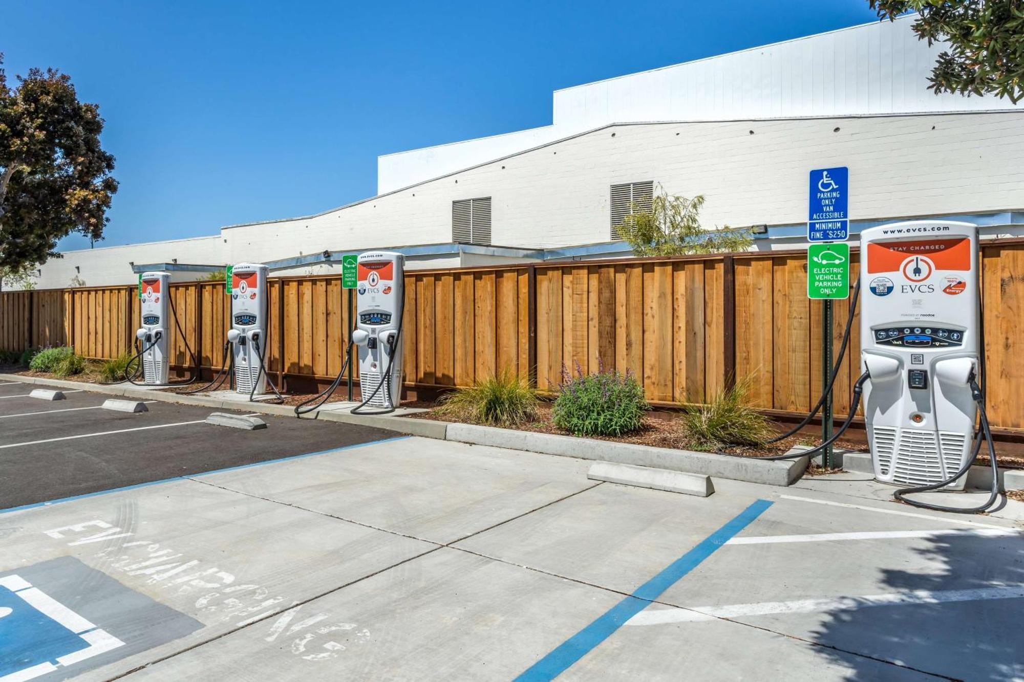 Best Western Plus Capitola By-The-Sea Inn & Suites Экстерьер фото