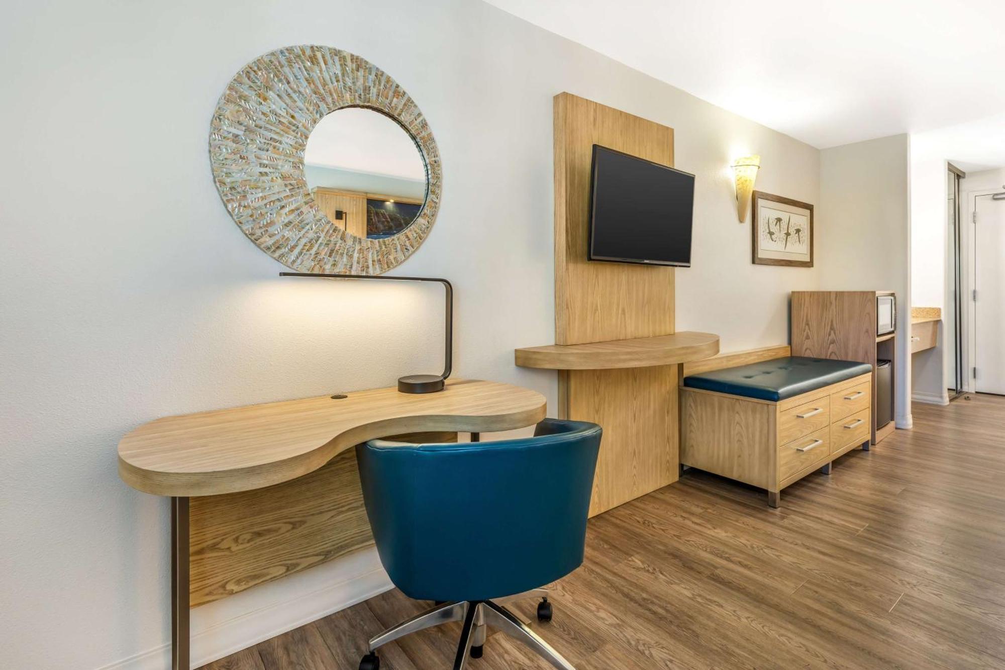 Best Western Plus Capitola By-The-Sea Inn & Suites Номер фото