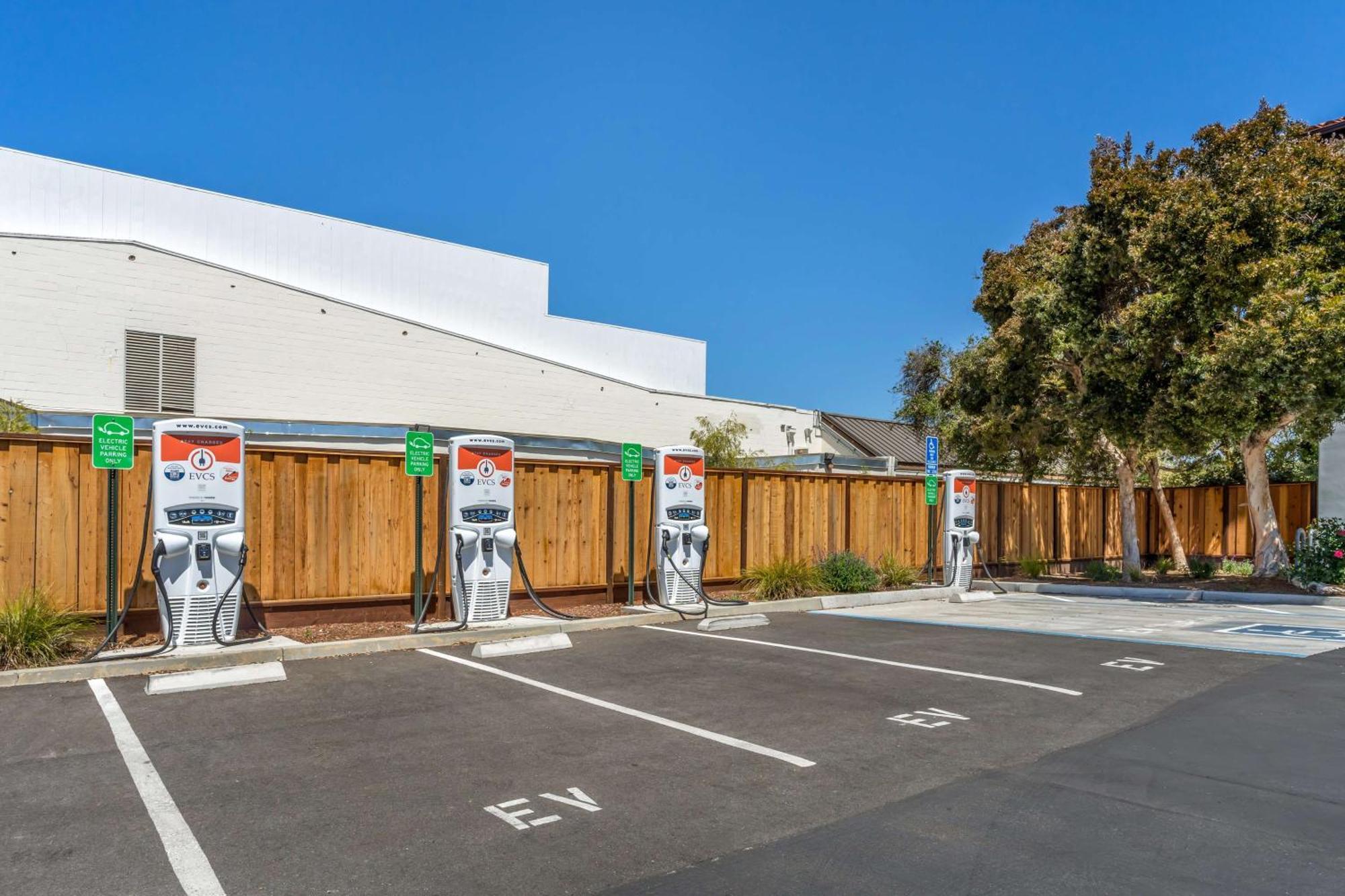 Best Western Plus Capitola By-The-Sea Inn & Suites Экстерьер фото